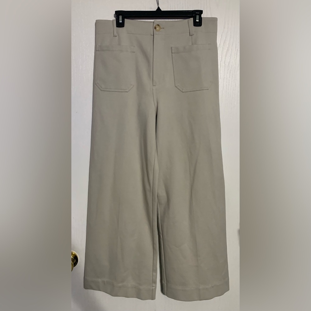 Jones New York Light Beige Wide Leg Cropped Trousers